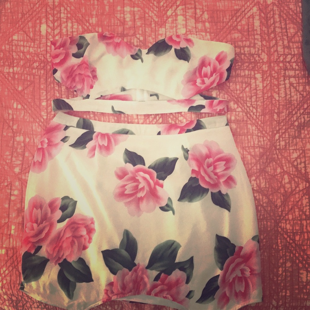 Two piece set